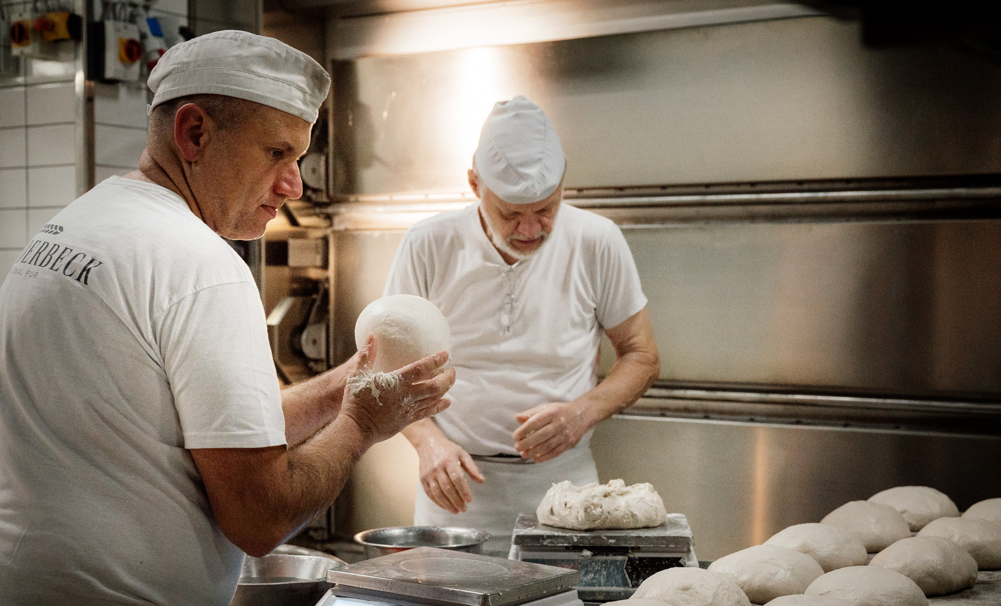 Holzbackofen PELLADOR in der Bäckerei Scholderbeck